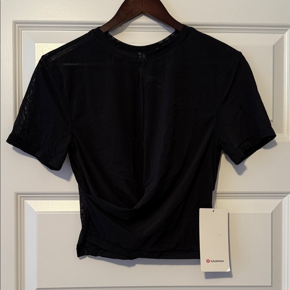 lululemon lightweight mesh reversible Yoga tank - Picture 1 of 8